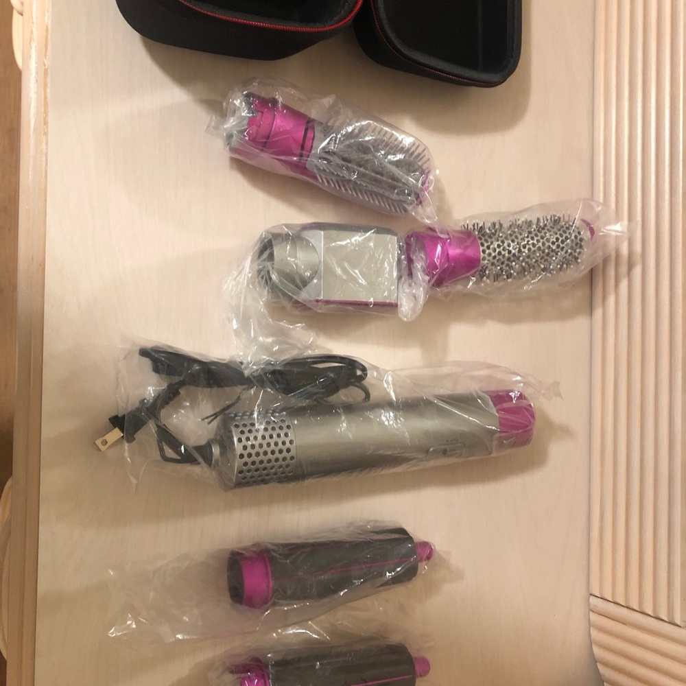 AIRPRO HAIRSTYLER COMPLETE WITH AIRPRO TRAVEL CASE